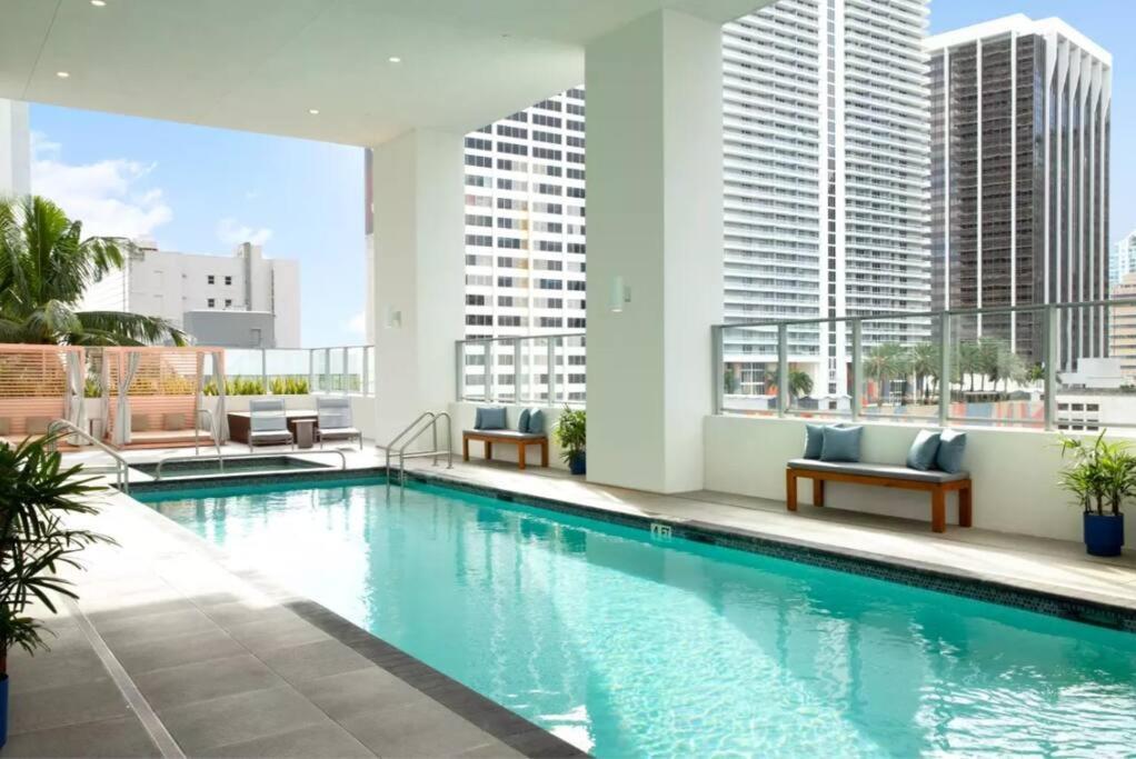 Miami High Town View 1610 Apartamento Exterior foto